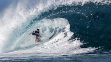 Miguel Tudela en un tubo