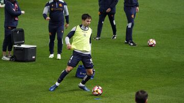 07/01/24 PARTIDO UNICO COPA DEL REY DIECISEISAVOS
MALAGA - REAL SOCIEDAD
CALENTAMIENTO MARTIN ZUBIMENDI