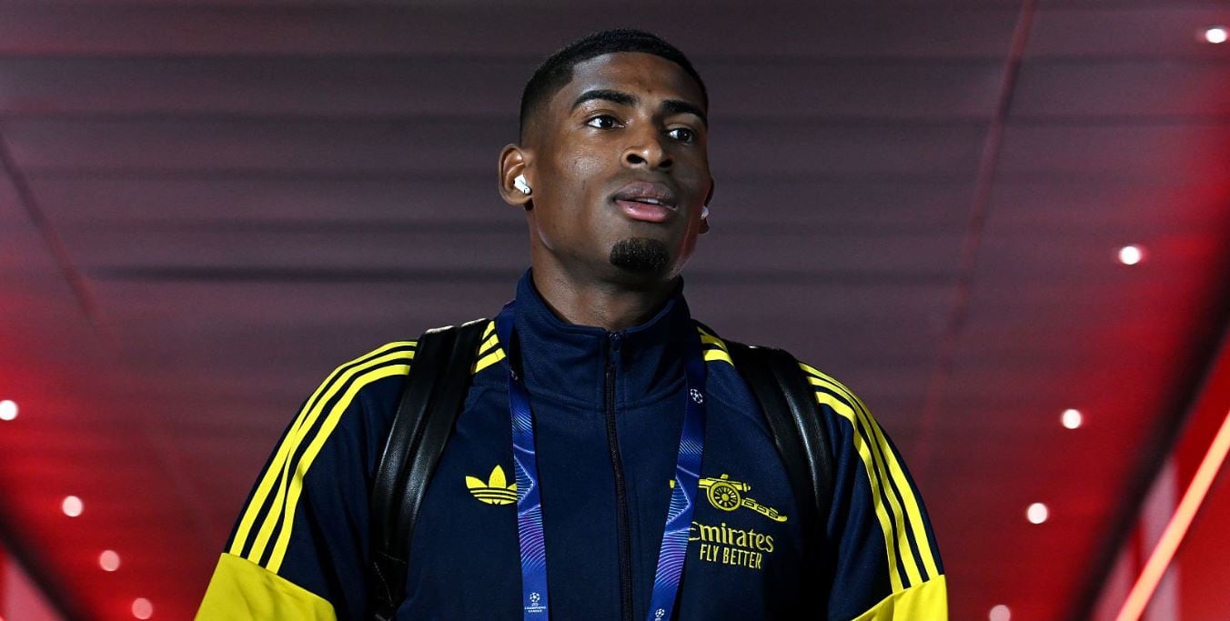 Mosquera acumula 168 partidos como profesional desde su debut y suma 1 gol.