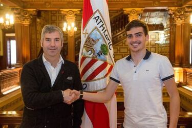 C¨®rdoba renueva con el Athletic hasta 2022 y cl¨¢usula de 30M€