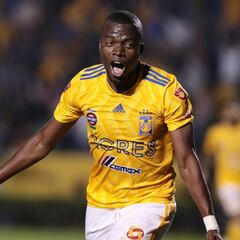 Enner Valencia ya se frota las manos con el Clásico Regio