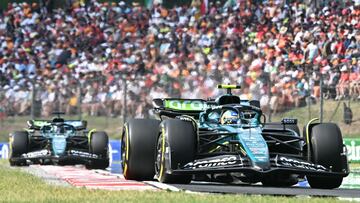 Fernando Alonso y Lance Stroll (Aston Martin AMR24). Hungaroring, Hungría. F1 2024.