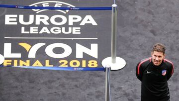 Diego Pablo Simeone, entrenador del Atl&eacute;tico, en el Parc OL donde se medir&aacute; al Marsella en la final de la Europa League.