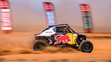 Al Duwadimi (Saudi Arabia), 07/01/2024.- Spanish driver Cristina Gutierrez Herrero of Red Bull Off-Road JR Team USA by BFG in action during Stage 2 of the 2024 Rally Dakar, from Al Henakiyah to Al Duwadimi, Saudi Arabia, 07 January 2024. (Arabia Saudita) EFE/EPA/Aaron Wishart
