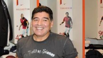 ROME, ITALY - SEPTEMBER 01: Diego Maradona (Photo by Pier Marco Tacca/Getty Images)