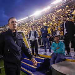 Vicente Sánchez acaba los rumores sobre si dirigirá o no a Cruz Azul en la final de Concachampions