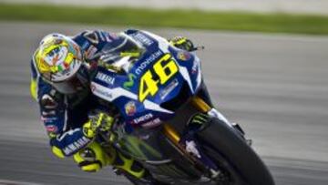 Rossi ha estrenado diseño de casco en el test de Sepang.