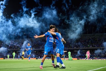 Cruz Azul le enseña a Pumas cómo ser inmune en C.U.