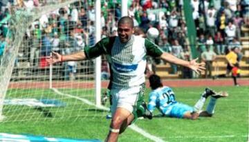 Hace 14 años que Wanderers no vence a O'Higgins en Rancagua, con ocho partidos: cuatro empates y cuatro derrotas. Último triunfo caturro: 5-0 el 03-03-2001, con goles de Silvio Fernández (2), Rodrigo Núñez, Joel Soto y Luis Mori (autogol).