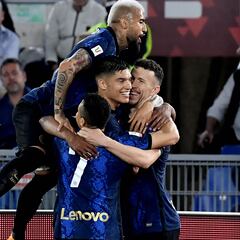 ¿Cuántos títulos ha ganado Arturo Vidal en su carrera?