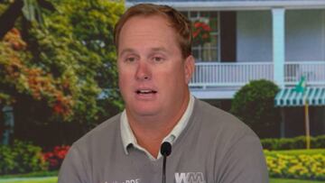 Hoffman enjoying the Masters in Augusta