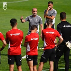 Uzuni-Stoichkov, artilleros por el ascenso