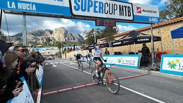 Maximilian Brandl y Rebecca Henderson vencen en la Shimano Super Cup Massi MTB XCO de La Nucía