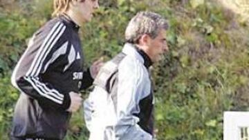 <b>POCO A POCO. </b>El central inglés sigue entrenándose en solitario estos días en Las Rozas.