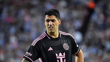 KANSAS CITY, MO - APRIL 13: Luis Suarez #9 of Inter Miami CF looks on during a game between Inter Miami CF and Sporting Kansas City at Arrowhead Stadium on April 13, 2024 in Kansas City, Missouri.(Photo by Bill Barrett/ISI Photos/Getty Images)