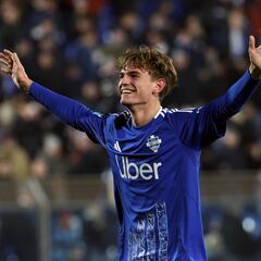 Nico Paz-Inter: se calienta