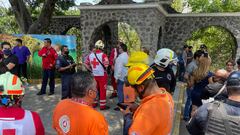 Puente colgante en Cuernavaca: Desplome deja 14 heridos; alcalde fuera de peligro