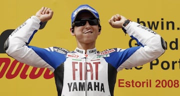 Es el segundo español con más victorias de todos los tiempos. Debutó en MotoGP durante la temporada 2008 como piloto oficial de Yamaha, como compañero de un intratable Valentino Rossi. Al mallorquín solo le hicieron falta tres citas para ganar su primera carrera, el GP de Portugal en Estoril. Desde ahí, Lorenzo sumaría 47 victorias, 44 de ellas con Yamaha, además de sus tres títulos mundiales. Sumó ocho temporadas consecutivas acumulando al menos una victoria y su primera sequía llegó en su cambio a Ducati, en 2017. Le hizo falta un año para ganar con los italianos, donde sumó sus tres últimas victorias. En 2019 debutó como piloto del Repsol Honda Team y, aunque quería ser el primer piloto en conseguir victorias con tres marcas diferentes, la RC213V le llevó a anunciar su retirada a finales de año.