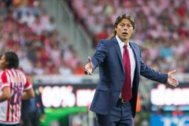 El último salvador de Chivas les da la espalda