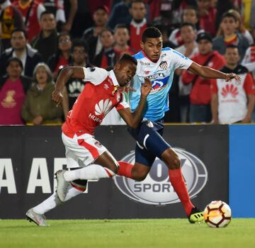 Junior venció a Santa Fe en el estadio El Campín de Bogotá, en partido correspondiente a la ida por las semifinales de la Copa Sudamericana 2018.