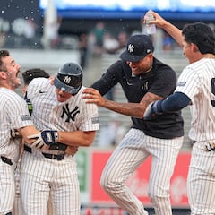 Does the schedule favor the Yankees in their fight for the American League East division?