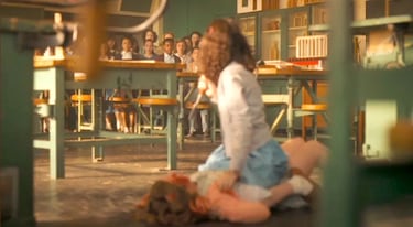 La escena más sangrienta y disparatada del episodio 4 de ‘It: Bienvenidos a Derry’ deja a Lilly al borde del colapso