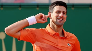 Tennis - ATP Masters 1000 - Monte Carlo Masters - Monte-Carlo Country Club, Roquebrune-Cap-Martin, France - April 12, 2022 Serbia's Novak Djokovic celebrates winning the second set during his second round match against Spain's Alejandro Davidovich Fokina