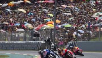 CATALU&Ntilde;A 2013. El a&ntilde;o pasado, Lorenzo se impuso en una carrera en la que Pedrosa sal&iacute;a desde la pole y termin&oacute; segundo, por delante de su compa&ntilde;ero M&aacute;rquez.
 