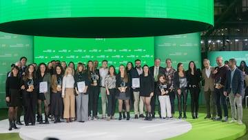 29/11/23  PREMIOS IBERDROLA SUPERA 2023 
FOTO FAMILIA