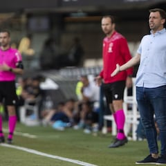 Mujika: "Queremos despedir con victoria este camino en Segunda"