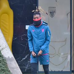 Nico Williams se cuida para el derbi