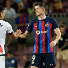 Lewandowski se queda sin poder superar a Falcao en LaLiga