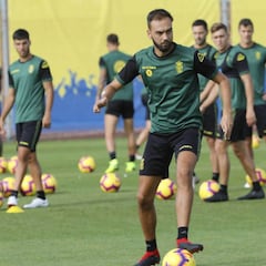 Deivid: “Un equipo que quiere ascender directo no puede dejarse empatar tras un 0-2”