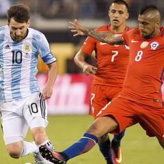 Vidal apuesta por Argentina en el Mundial "porque está Sampaoli"