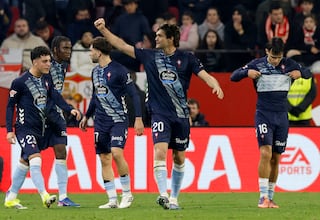 Marcos Alonso catapulta al Celta