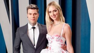 Fedez y Chiara Ferragni asisten a la 2020 Vanity Fair Oscar Party en Wallis Annenberg Center for the Performing Arts el 09 de febrero de 2020 en Beverly Hills, California.