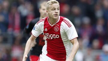 Van de Beek tiene ocho ofertas... y una es del Real Madrid