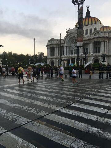 Si corriste el Maratón CDMX 2018, búscate en estas imágenes