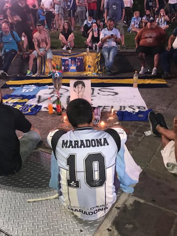 Buenos Aires sale a la calle para homenajear a Diego Armando Maradona