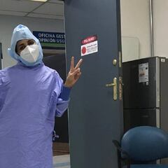 La figura chilena que combatió el coronavirus en dos hospitales