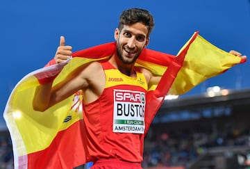 El mediofondista palmesano es uno de los mejores atletas españoles de la actualidad. En su palmarés en categoría absoluta destaca un diploma olímpico en los JJOO de 2016, una medalla de plata en 1.500 en el Campeonato de Europa de 2016 y una medalla de bronce en el Campeonato de Europa de 2012 entre otros logros.