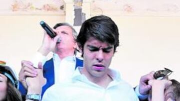 El astro brasileño en la inauguración de la iglesia