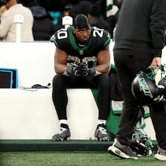 Why isn’t Breece Hall playing for the Jets against the Dolphins in Week 14?