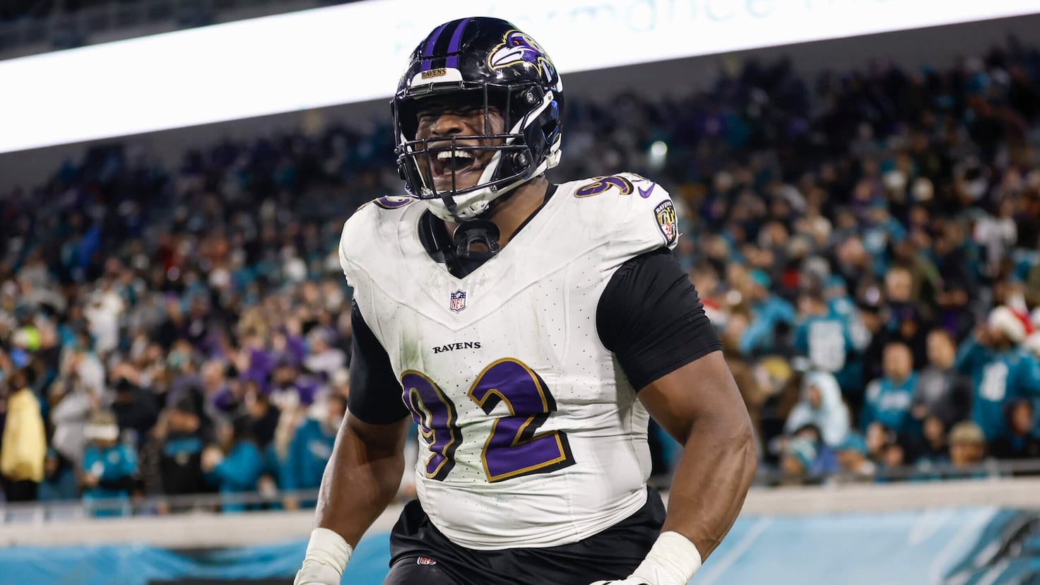 Justin Madubuike firma extensión multimillonaria con los Baltimore