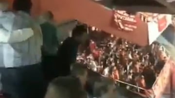 La celebración de Milito en el Clásico de Avellaneda... ¡Locura!