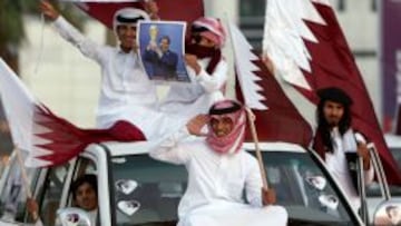 Los qatar&iacute;es, de fiesta por la elecci&oacute;n de Qatar 2022.
 