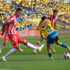 César Montes brilla con un golazo ante el Al-Nassr de Cristiano Ronaldo