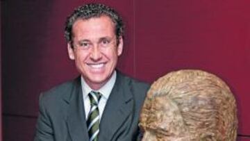 "El Valencia no quiere vendernos a Villa"