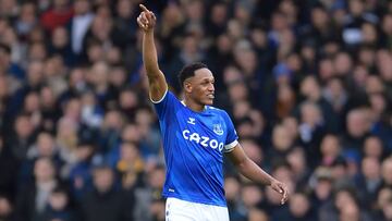 Frank Lampard, DT del Everton, habló de la lesión de Yerry Mina. Señaló que por el momento no necesitará cirugía, pero que su recuperación será larga