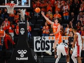 Recital taronja ante el Casademont Zaragoza